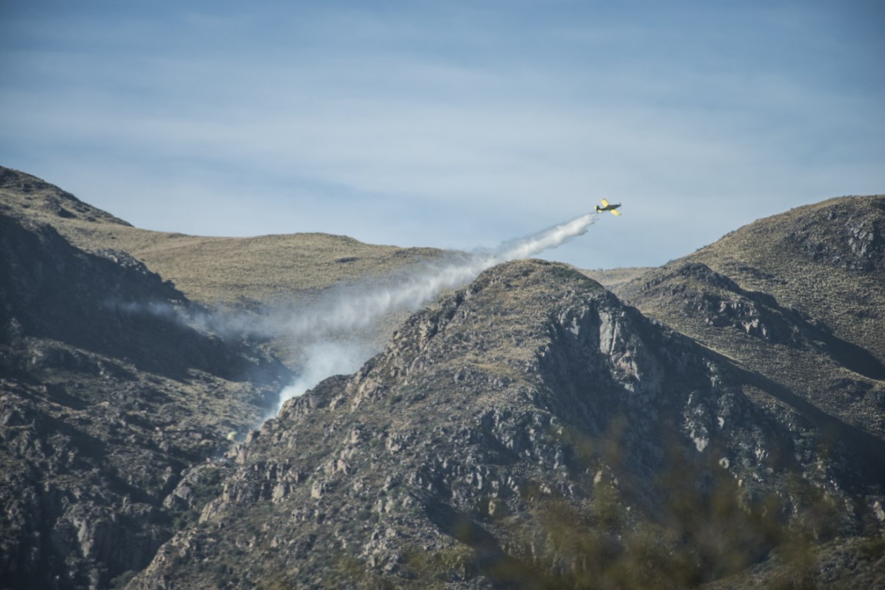 Controlaron el incendio en Cerro Uritorco - CDM Noticias